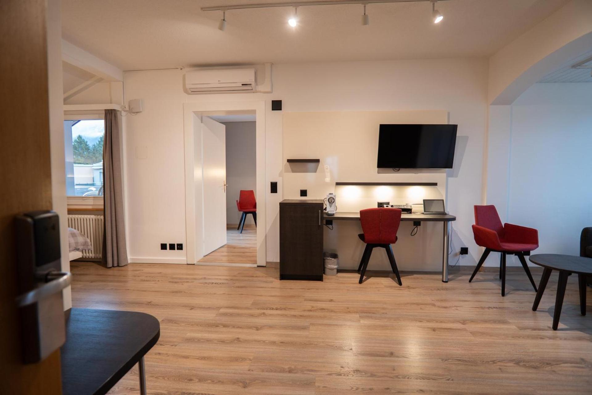 Hotel Derby Interlaken - Action & Relax Hub Екстер'єр фото